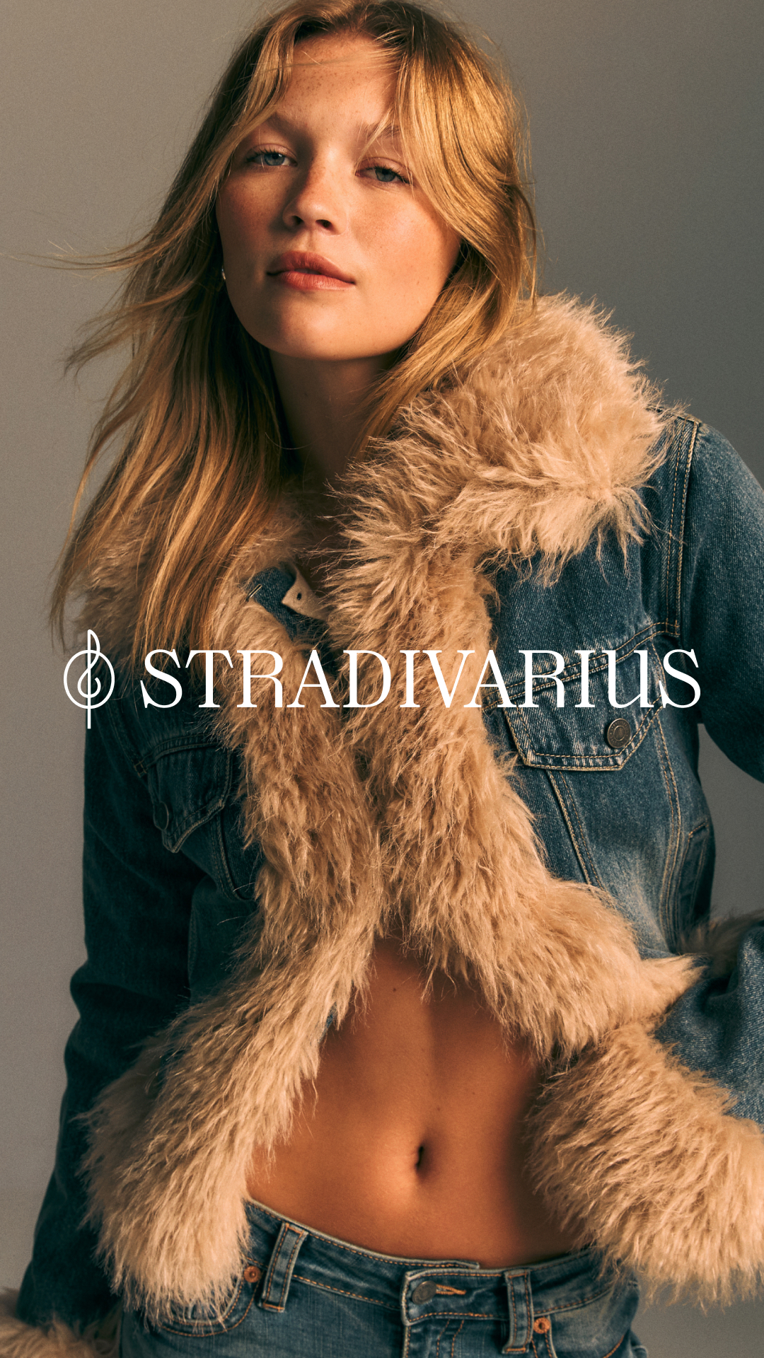 اسکرین شات 3 برنامه Stradivarius - Clothing Store