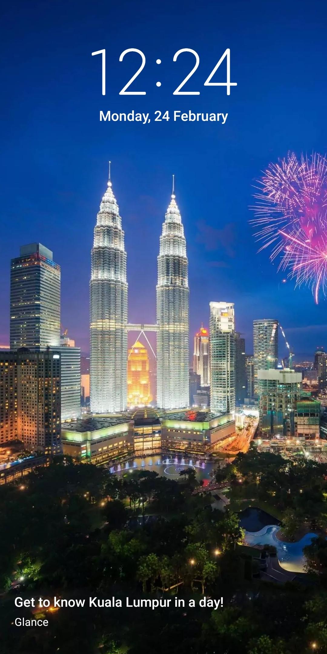 اسکرین شات 3 برنامه Mi Wallpaper Carousel