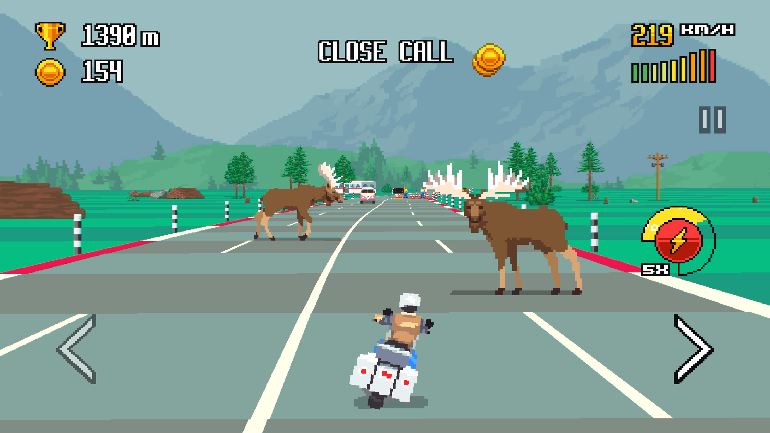 اسکرین شات 2 بازی Retro Highway - Bike Racer