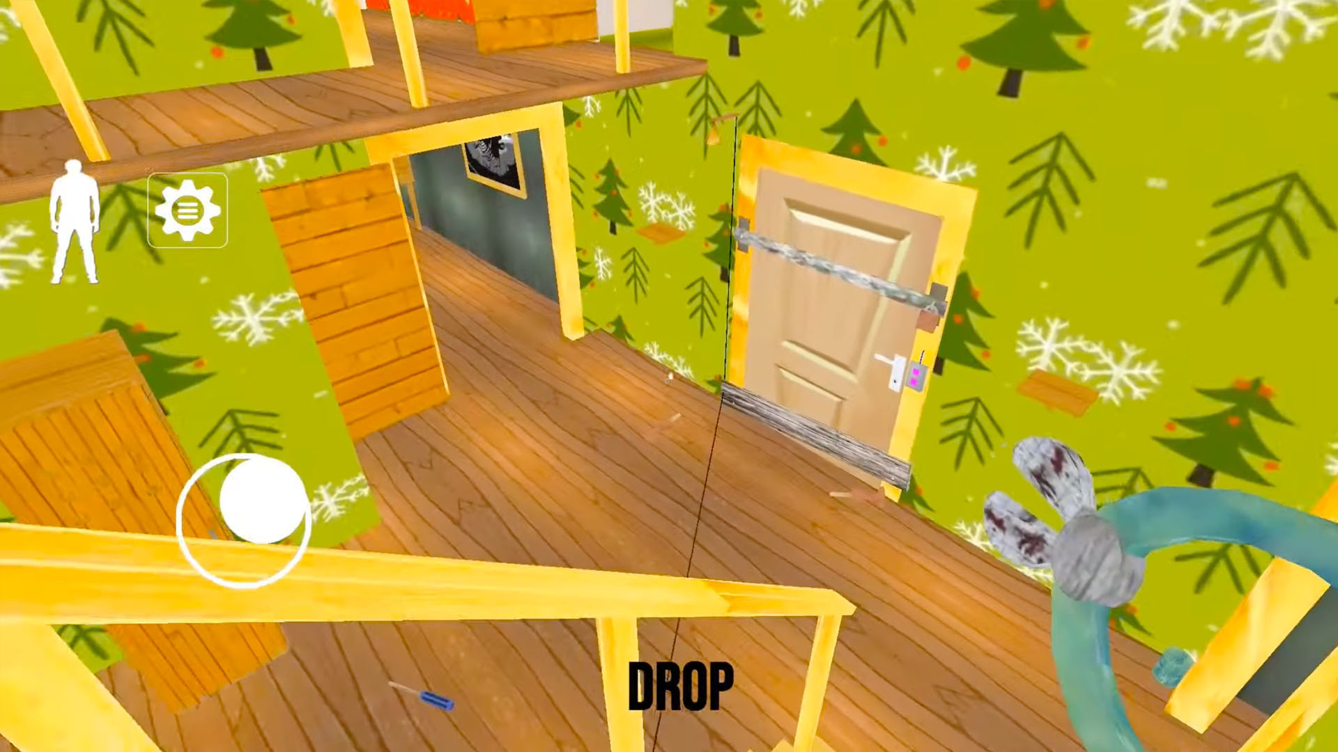 اسکرین شات 4 بازی Scary Santa Granny Horror mod