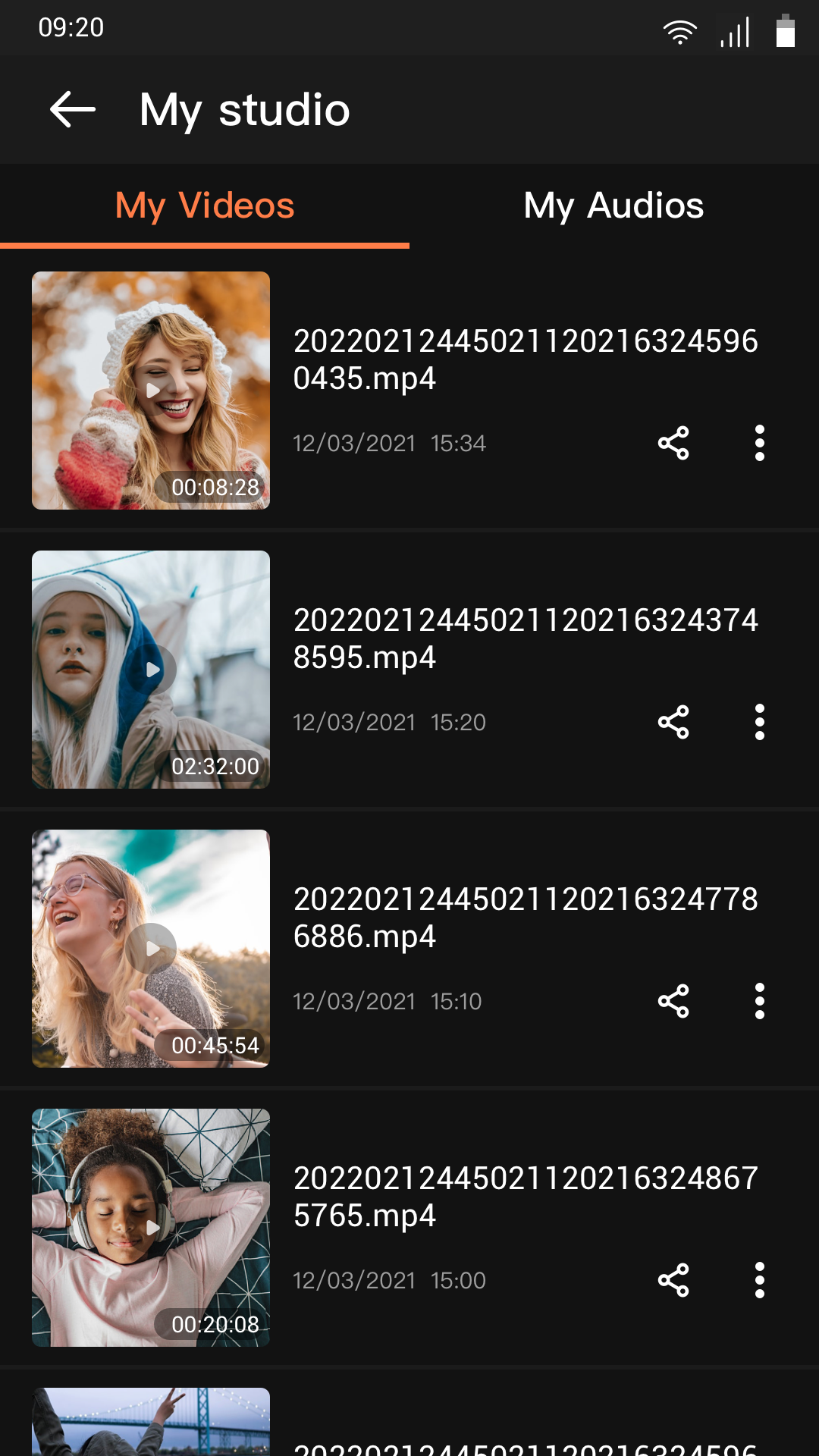 اسکرین شات 8 برنامه Music Video Maker - TapSlide