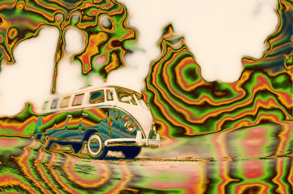 اسکرین شات 3 برنامه Psychedelic camera