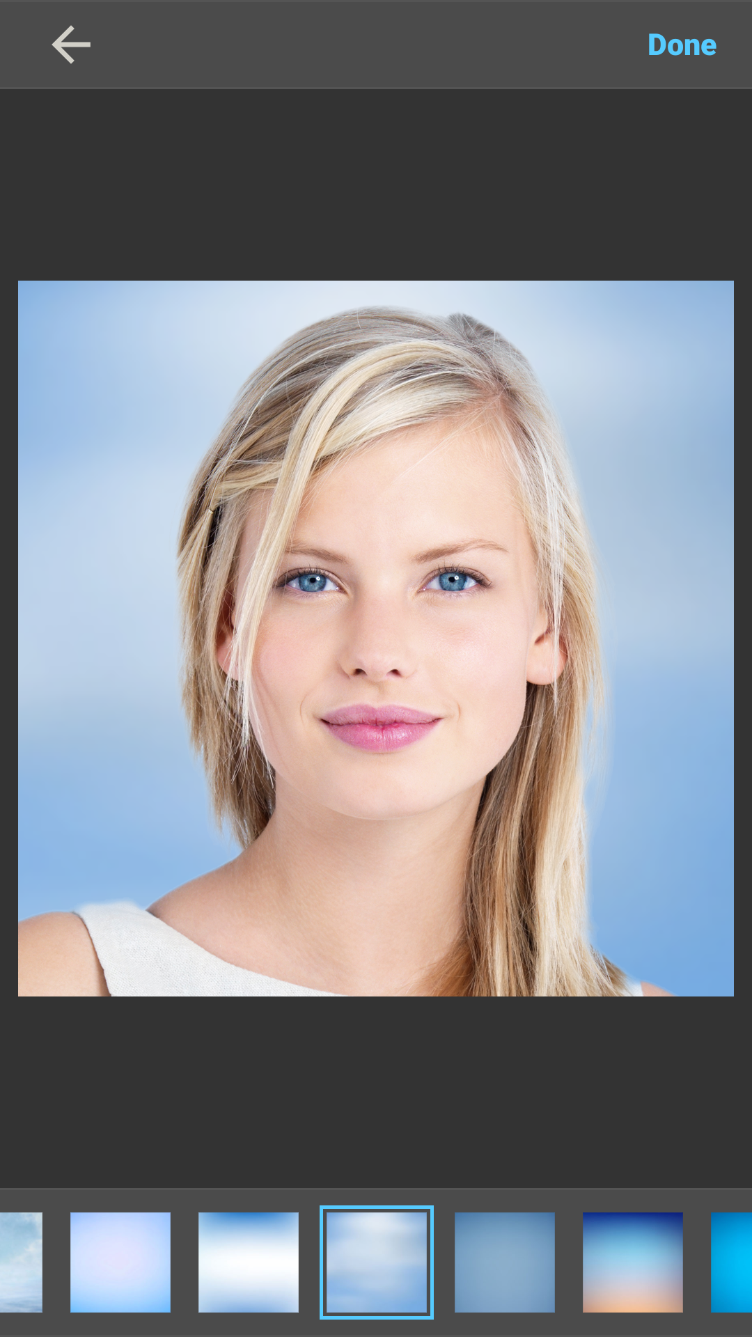 اسکرین شات 4 برنامه Passport Photo - ID Photo