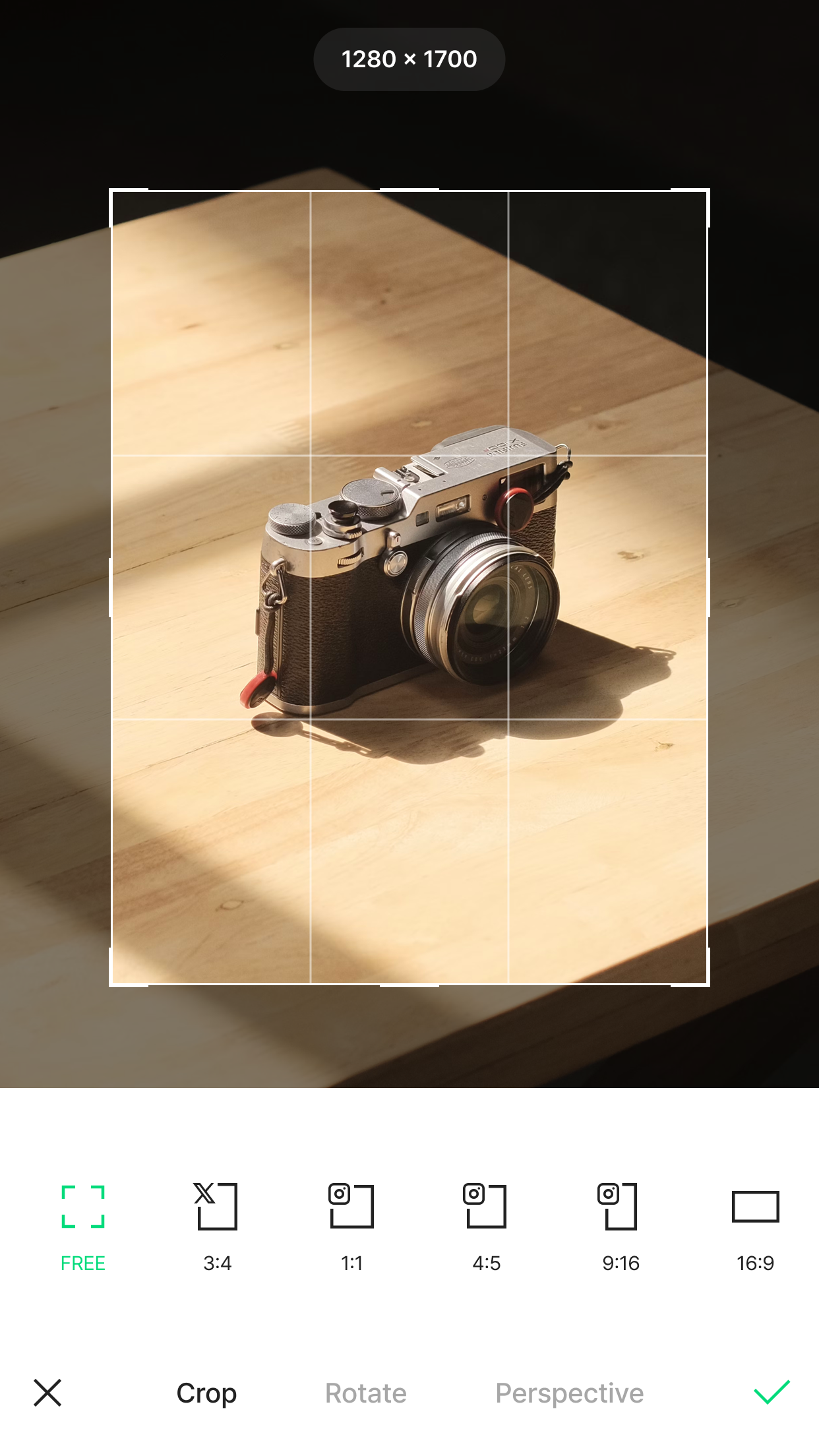 اسکرین شات 7 برنامه لاین کمرا (line camera)