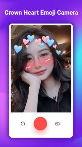 اسکرین شات 4 برنامه Crown Heart Emoji Camera