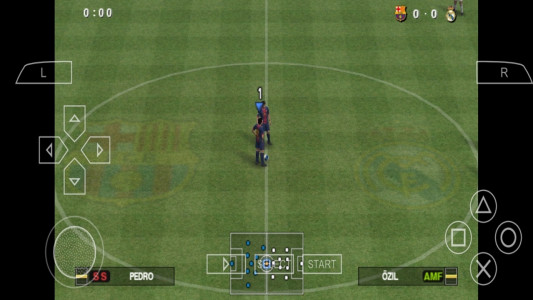اسکرین شات 4 بازی شبیه ساز فوتبال pes 2013 کامل