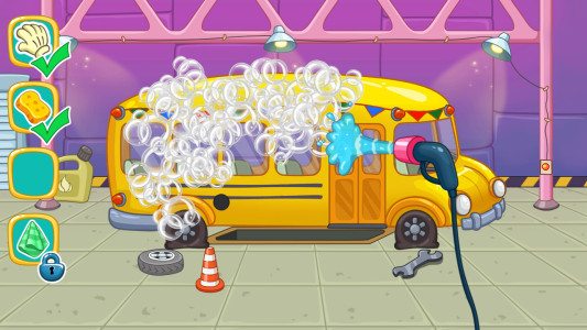 اسکرین شات 2 بازی Kids Bus: Wash, Repair & Ride