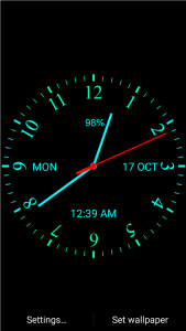 اسکرین شات 1 برنامه Analog Clock Live Wallpaper
