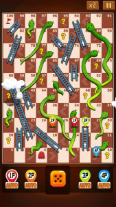 اسکرین شات 2 بازی Snakes and Ladders Board Game