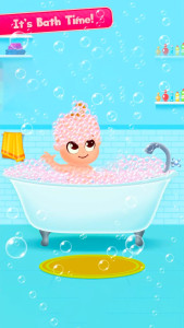 اسکرین شات 1 برنامه Kids Babysitter Daycare Game