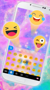 اسکرین شات 3 برنامه Anime Kawaii Girl Keyboard Theme