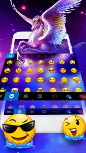 اسکرین شات 3 برنامه Dreamy Wing Unicorn Theme