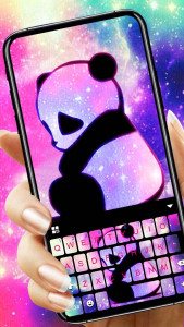 اسکرین شات 1 برنامه Galaxy Baby Panda Keyboard Theme