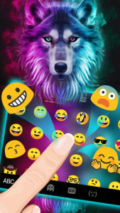 اسکرین شات 4 برنامه Neon Wolf New Keyboard Theme