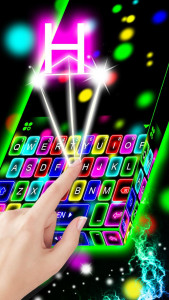 اسکرین شات 3 برنامه Thunder Neon Lights Keyboard T