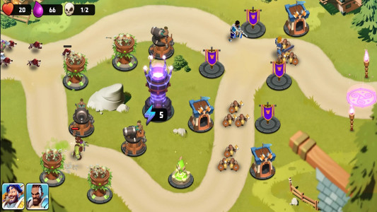 اسکرین شات 5 بازی قلعه خزنده | نسخه مود شده