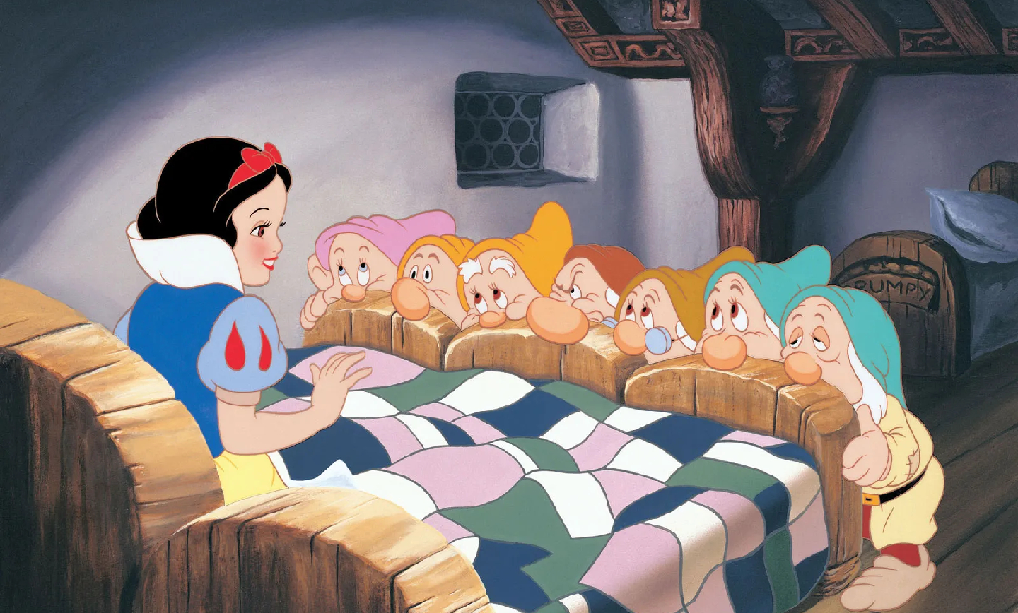 نمایی از فیلم snow white and the seven dwarfs 