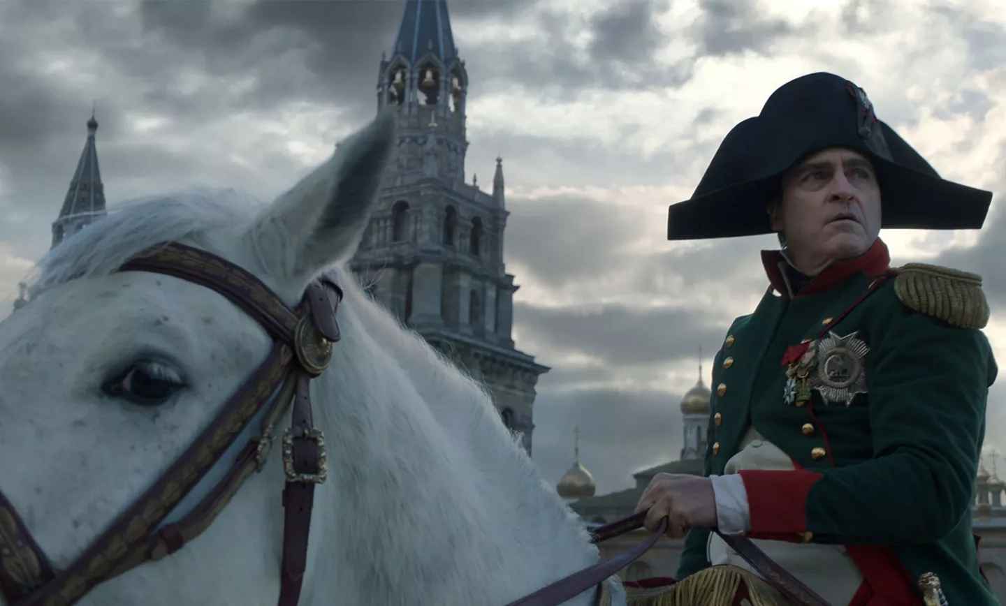 نقد فیلم ناپلئون (Napoleon) - حماسه جنگی یا افتضاح تاریخی؟