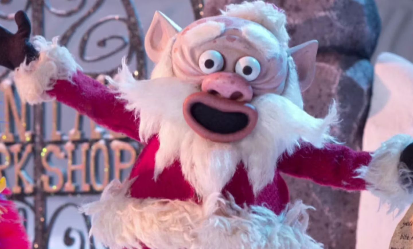جان گودمن در نقش بابانوئل