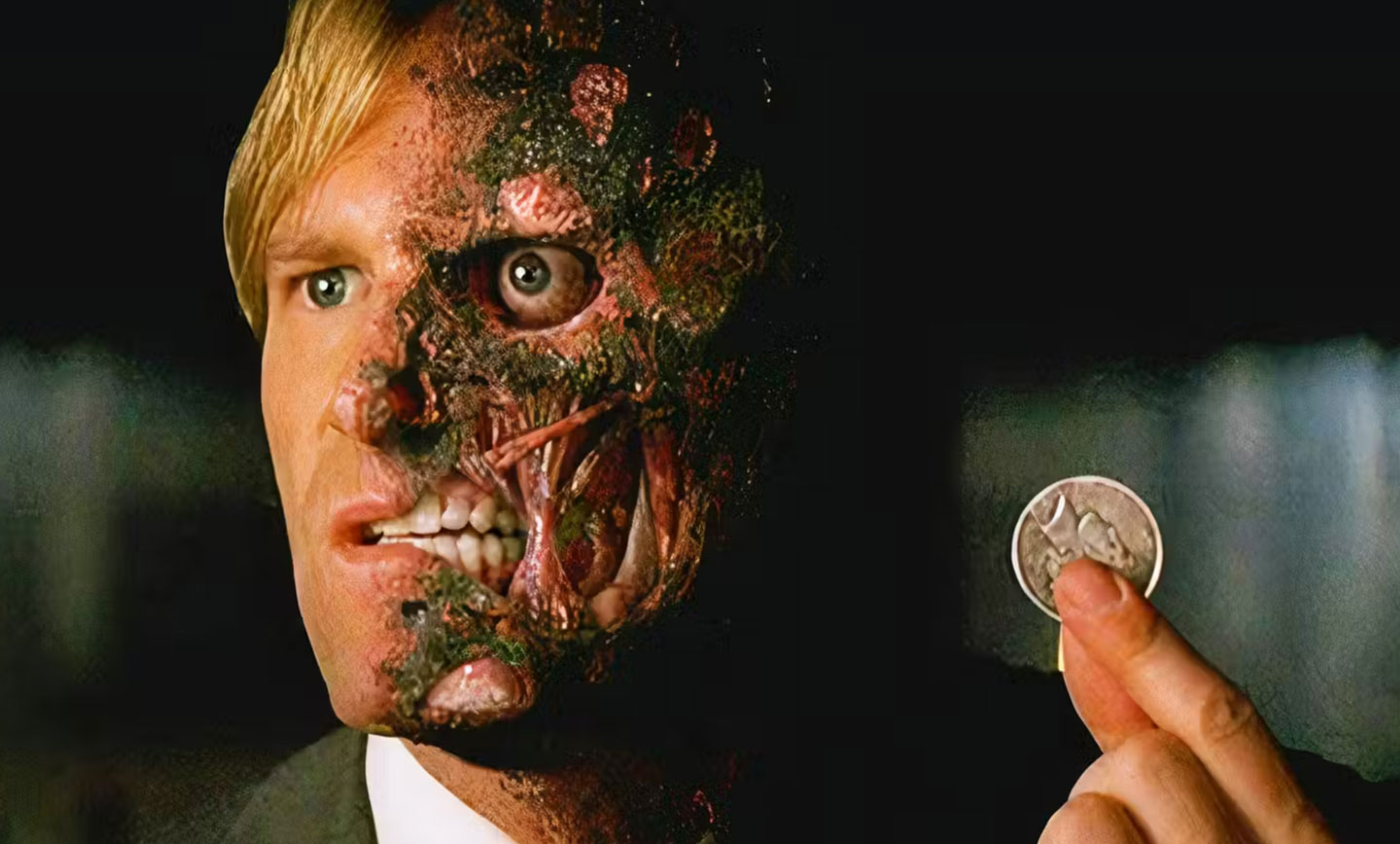 دو چهره (Harvey Dent/ Two-Face)